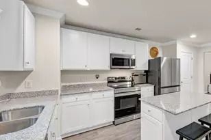 169 Carriagebrook Cir, Camden, SC 29020 - Photo 14