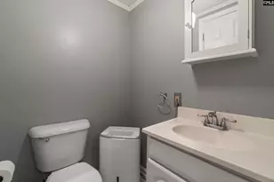 415 Pine St, Camden, SC 29020 - Photo 68