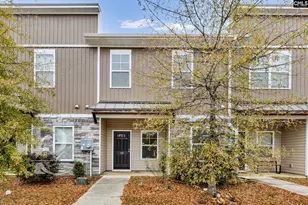 131 Hunters Grove Dr, Columbia, SC 29210 - Photo 2