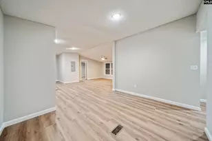 255 Tullah Dr, Sumter, SC 29153 - Photo 8