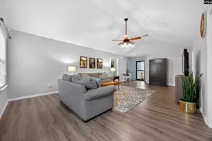 112 Chethan Cir, Lexington, SC 29073 - Photo 6