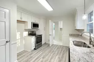 140 Park Shore Dr E, Columbia, SC 29223 - Photo 8