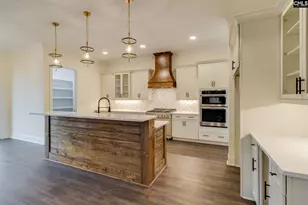 207 W Arrowleaf Ln, Elgin, SC 29045 - Photo 4