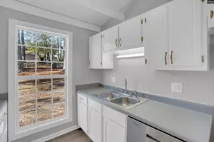 324 Rockingham Rd, Columbia, SC 29223 - Photo 12