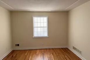 5619 Middleton Ct, Columbia, SC 29203 - Photo 10