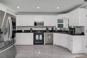 1086 Coatesdale Dr, Columbia, SC 29209 - Photo 8