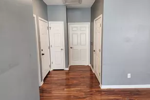 1 Willow Hurst Ct, Columbia, SC 29209 - Photo 2