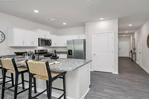 1357 Mosser Dr, Columbia, SC 29203 - Photo 4