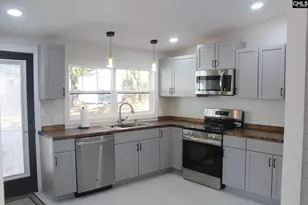 955 Laurie Ln, Columbia, SC 29205 - Photo 4