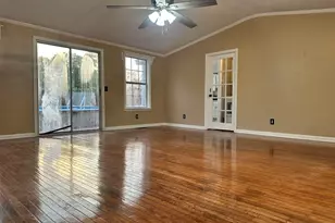 221 Bentgrass Ln, Gaston, SC 29053 - Photo 2