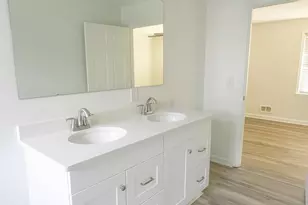 1306 Congaree Dr, West Columbia, SC 29172 - Photo 12