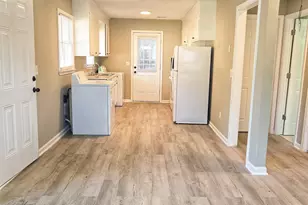 250 Dyson St, Manning, SC 29102 - Photo 4