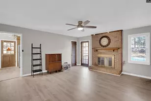 201 Castlewood Ln, Columbia, SC 29045 - Photo 10