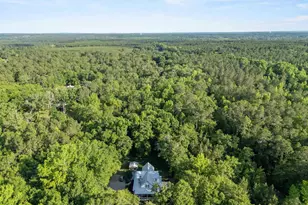 1604 Malvern Hill Dr, Camden, SC 29020 - Photo 2