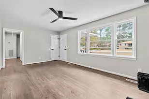 2529 Stonehenge Dr, Cayce, SC 29033 - Photo 4