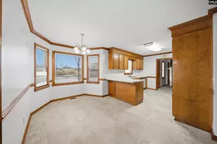 300 Lost Creek Dr, Columbia, SC 29212 - Photo 10