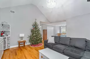 1201 S Kilbourne Rd, Columbia, SC 29205 - Photo 8