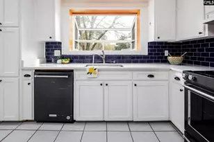 1006 Coatesdale Rd, Columbia, SC 29209 - Photo 10