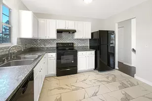 316 Oakbrook Village Rd, Columbia, SC 29223 - Photo 2