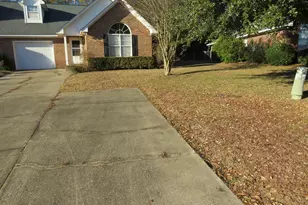 81 Radcliff Dr, Sumter, SC 29150 - Photo 2