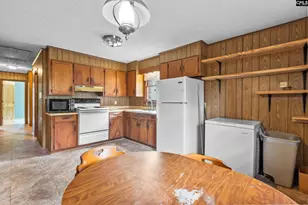 812 Basil Rd, Swansea, SC 29160 - Photo 10