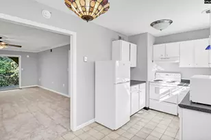 5516 Lakeshore Dr 216, Columbia, SC 29206 - Photo 10