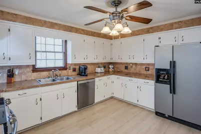 540 Lakeshore Drive, Chapin, SC 29036 - Photo 14