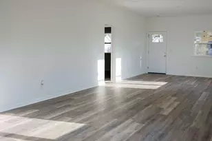 357 Wilson St, Batesburg, SC 29006 - Photo 4