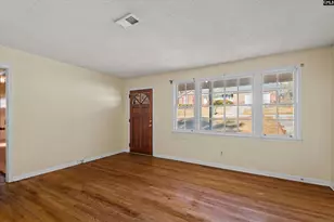 520 Newburgh Dr, Columbia, SC 29203 - Photo 4