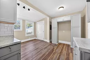 606 Railroad St, Cayce, SC 29033 - Photo 10