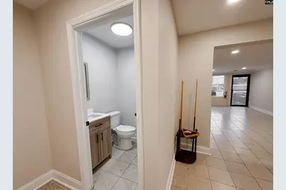 130 E Dekalb Street, Camden, SC 29020 - Photo 26