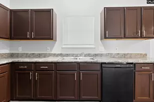 527 Autumn Glen Rd, Columbia, SC 29229 - Photo 16