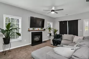 125 Old Pond Ln, Columbia, SC 29212 - Photo 2