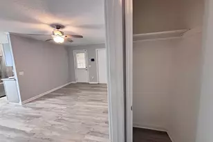 401 Ravenscroft Rd, West Columbia, SC 29172 - Photo 24