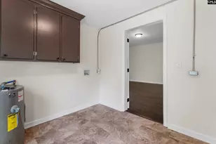 697 Russell St, Batesburg, SC 29006 - Photo 30