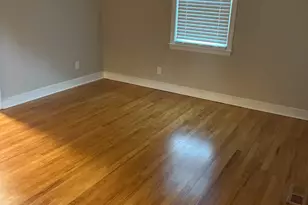 617 Holland Cir, West Columbia, SC 29169 - Photo 2