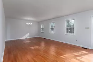 220 Maxine St, Spartanburg, SC 29302 - Photo 10