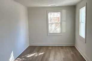 2327 Laurie St, Cayce, SC 29033 - Photo 8