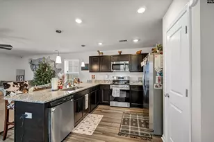 725 S Long Star Wy, Elgin, SC 29045 - Photo 10