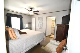 368 Woodland Rd, Silverstreet, SC 29145 - Photo 12