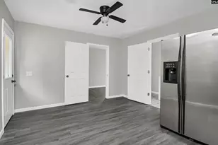 706 Westside Dr, West Columbia, SC 29169 - Photo 6