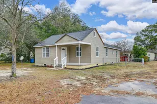 706 Westside Dr, West Columbia, SC 29169 - Photo 1