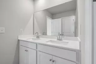 639 Olympia St, Gilbert, SC 29054 - Photo 32