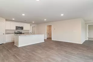 1039 Rampart Ct, Lugoff, SC 29078 - Photo 8