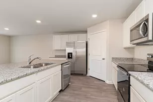 1039 Rampart Ct, Lugoff, SC 29078 - Photo 6