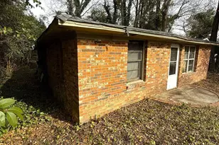 958 Eastman St, Columbia, SC 29203 - Photo 2