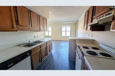 2002 Greene Street 408, Columbia, SC 29205 - Photo 6