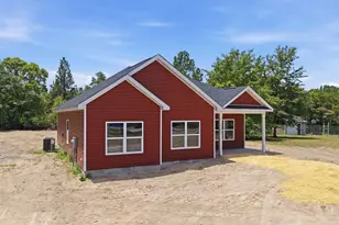 2349 Green Hill Rd, Lugoff, SC 29078 - Photo 4