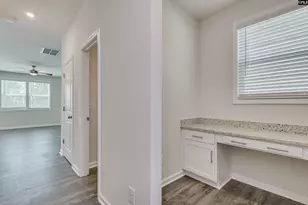 124 Bloomsbury Dr, Lexington, SC 29073 - Photo 2