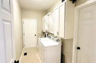 208 Saints Creek Ln, Irmo, SC 29063 - Photo 10